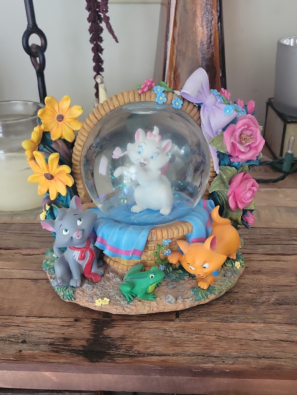 Disney Vintage Rare Aristocats In Basket Waltz Of The Flowers Musical Snowglobe